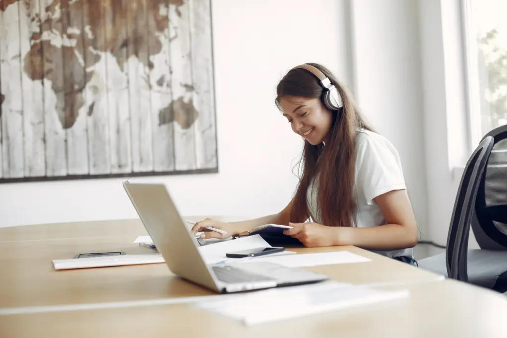 How Much Does Custom LMS Development Cost?